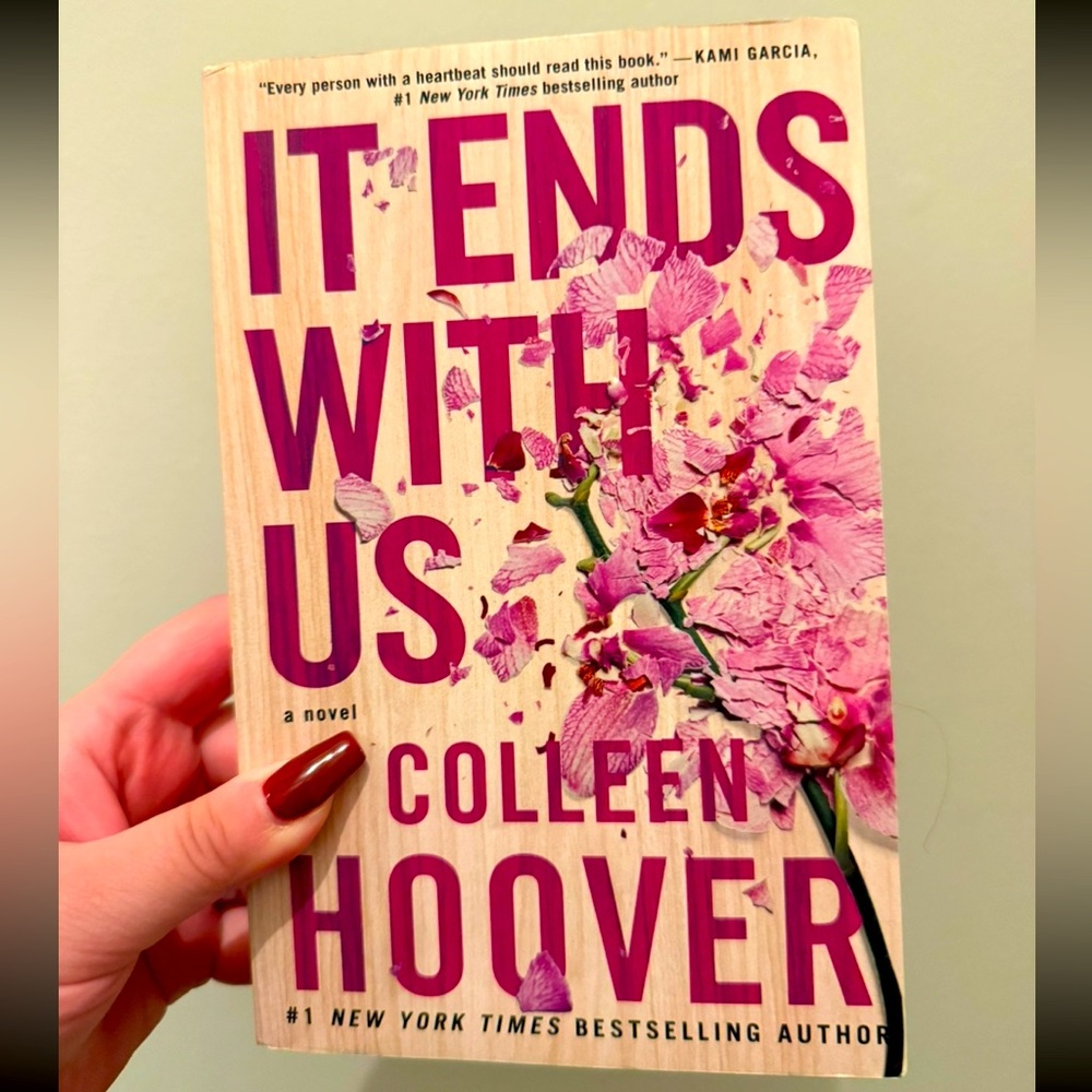 It Ends With Us by Colleen Hoover Paperback Book